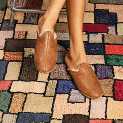 Fort Worth Brown Shearling Baba (Womens)