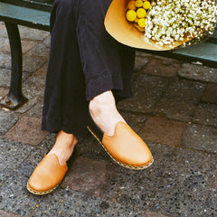 Camel/Black Sabah (Womens)