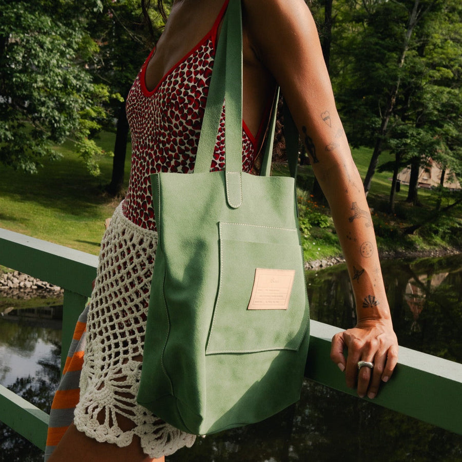 Traveler Tote - Moss Suede