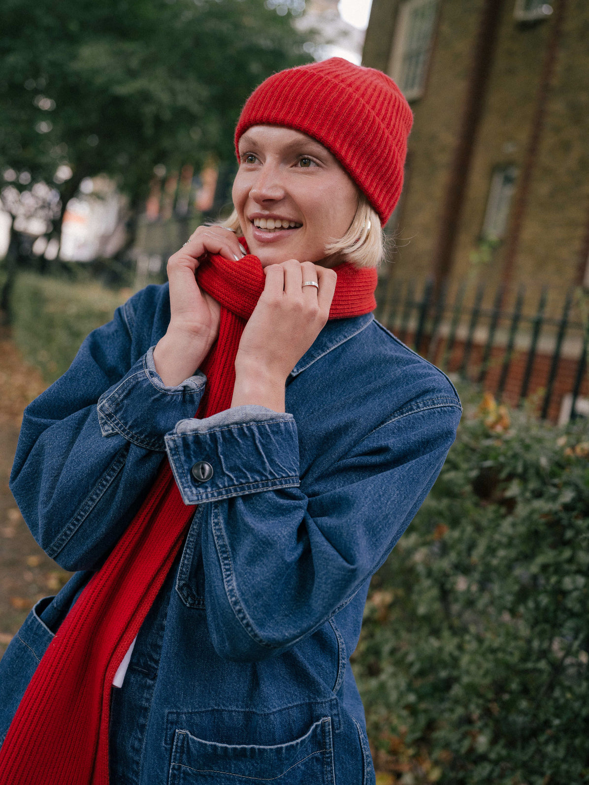 Knitted Merino Beanie - Red