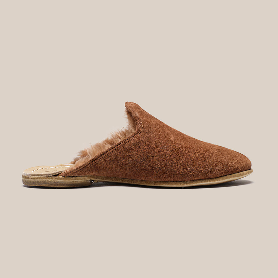 Chestnut Shearling Baba (Womens)