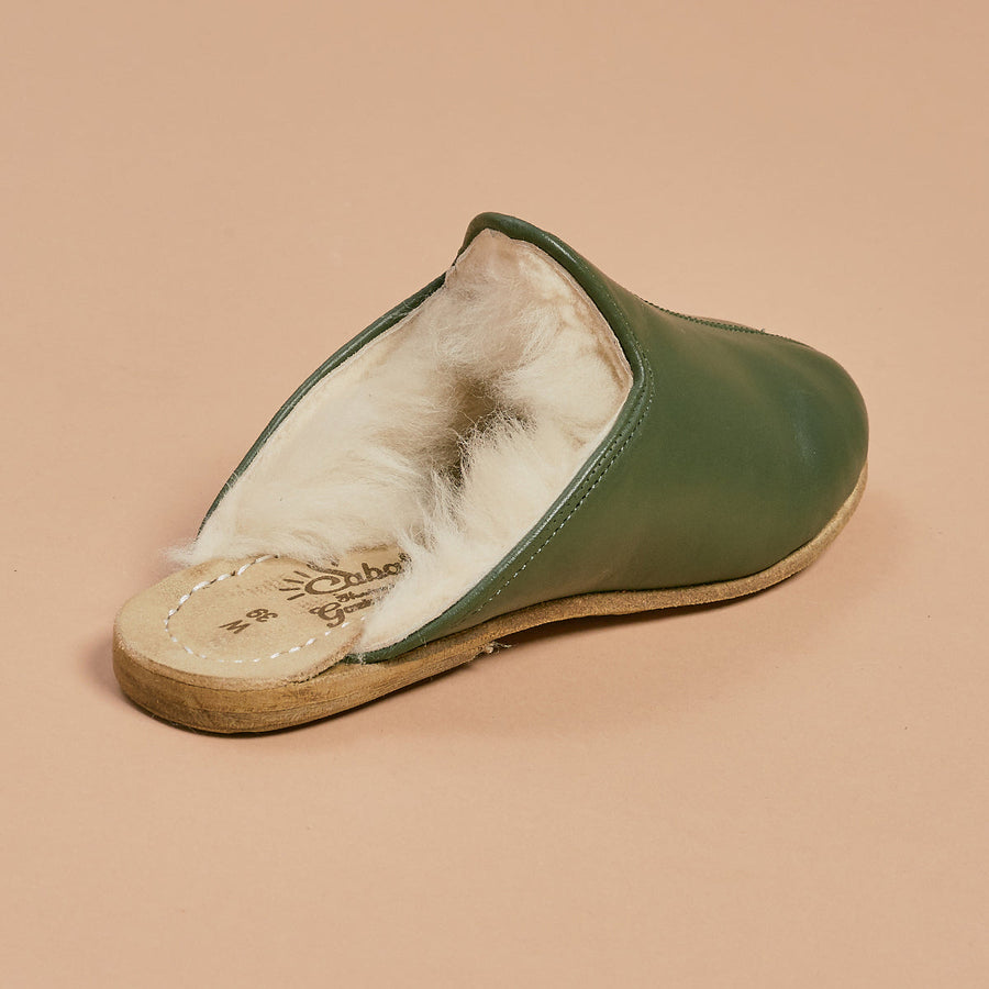 Denali Green Shearling Baba (Womens)